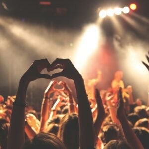 Concert heart hands - experience gift ideas